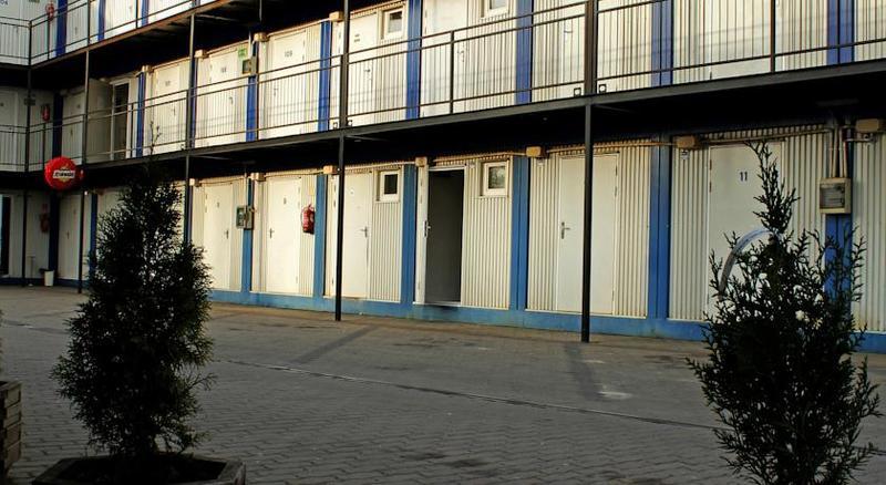 Hostel Metro Varşovia Exterior foto